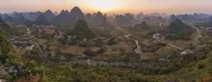 桂林阳朔翠屏村田园全景风光影像解析