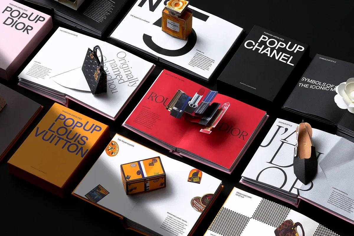 Behance 设计精选 | Fashion Unfolded-多模态AI