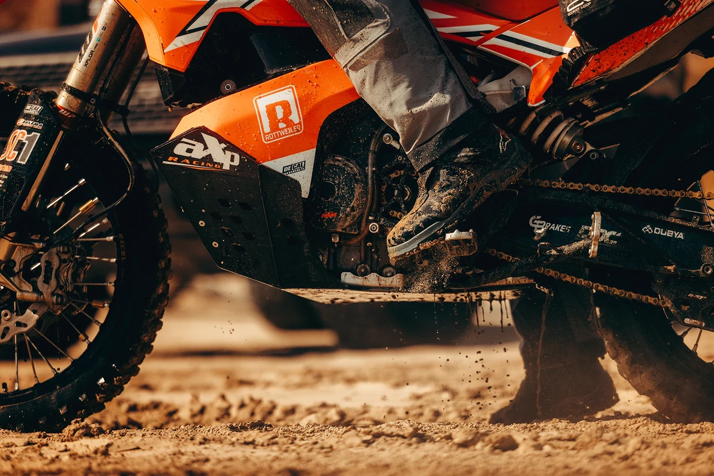 Behance 设计精选 | ALPINESTARS CATALOG SS26-多模态AI