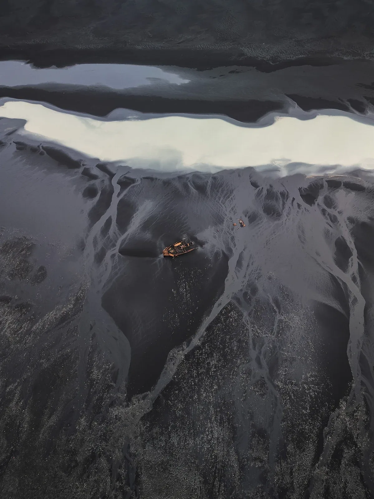 Behance 设计精选 | The World from Above-多模态AI