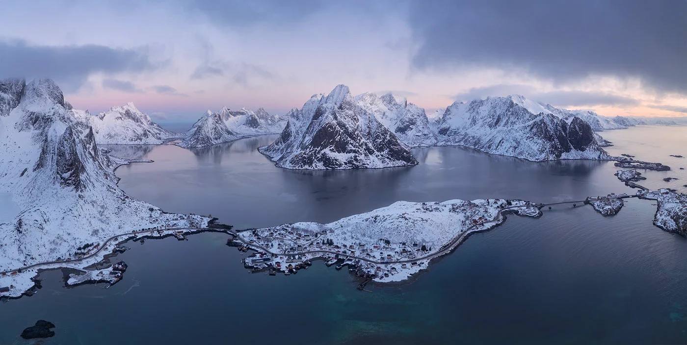 Behance 设计精选 | The World from Above-多模态AI