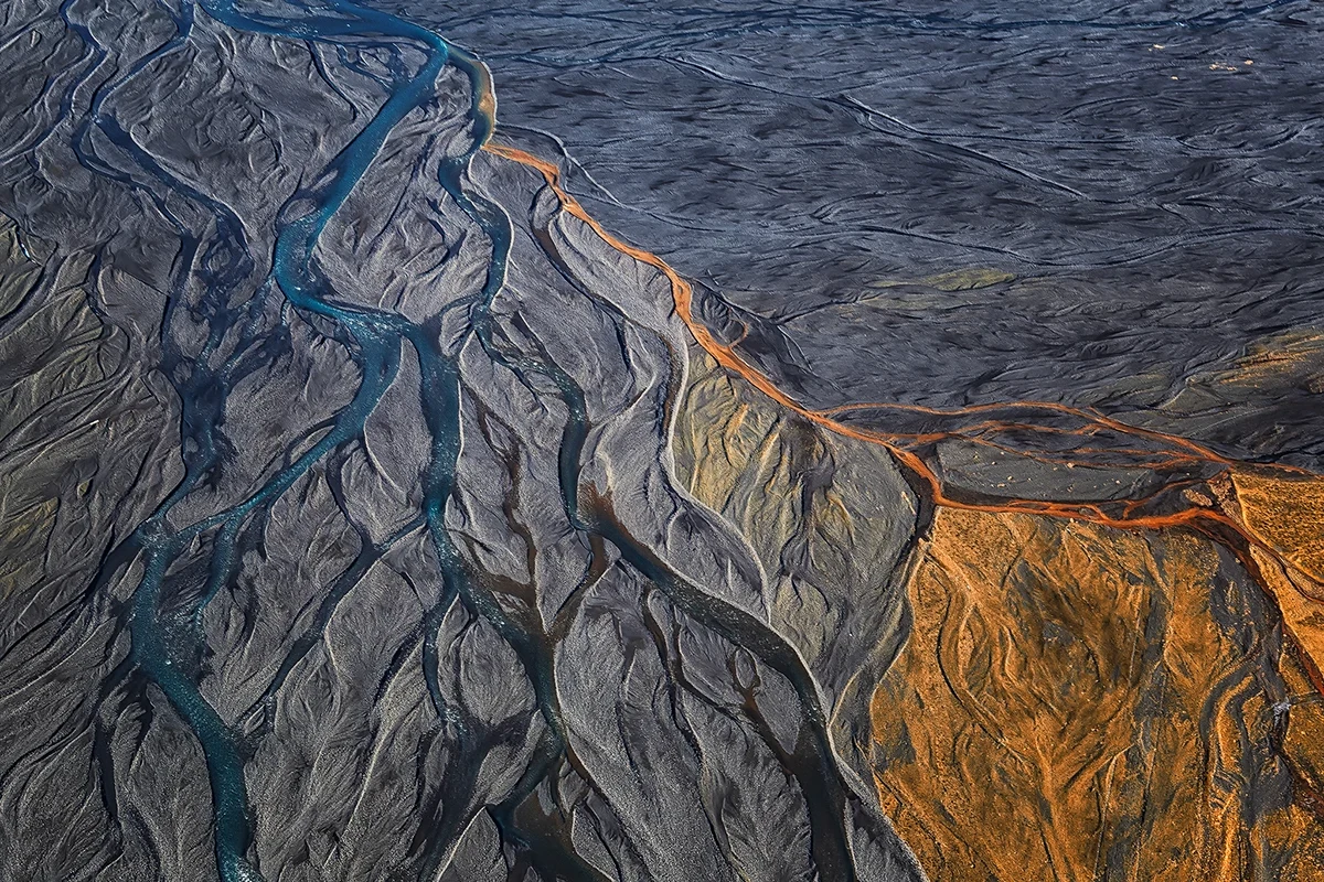 Behance 设计精选 | Anatomy of the Earth-多模态AI