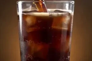 从水珠到光效：徐子轩四支广告短片综合评审
