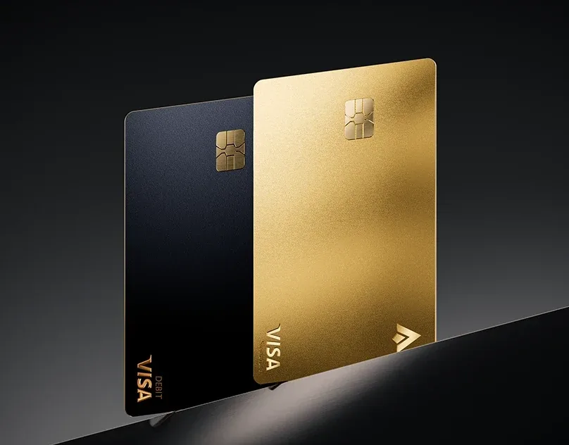 Behance 设计精选 | Vault - Card Designs & CGI-多模态AI