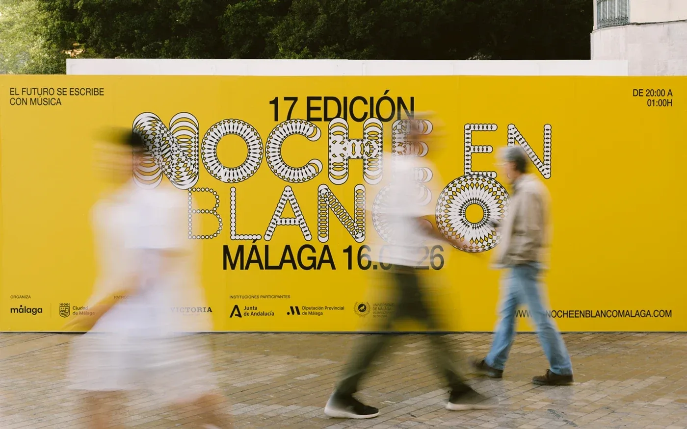 Behance 设计精选 | Noche en Blanco Málaga 2026-多模态AI